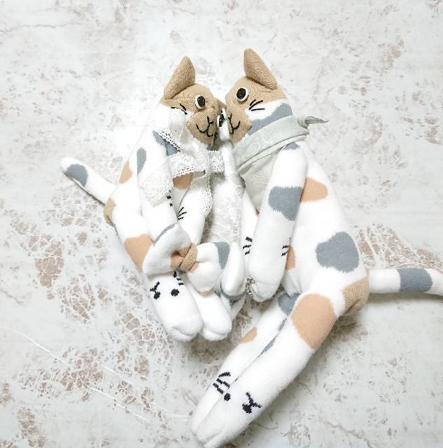 ねこ柄靴下で、親子ソックキャットできました。 - 無料型紙の