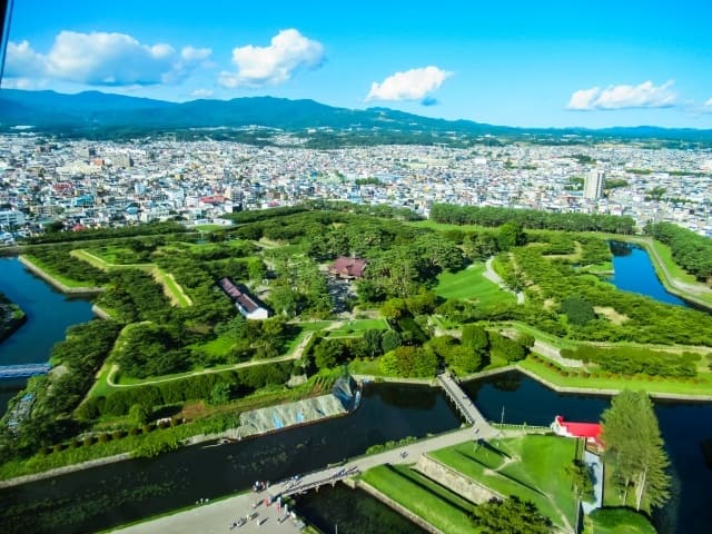 【相関図つき】『名探偵コナン 100万ドルの五稜星』あらすじ&登場人物【福城聖（ひじり）や巫女さんの声優は?坊主の人は誰？】