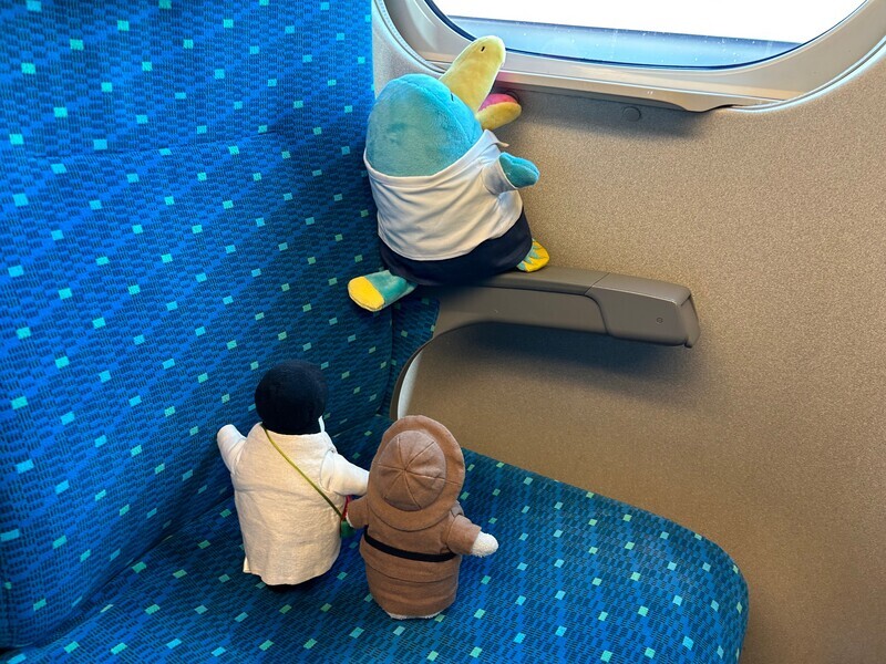 新幹線でいくぜ福岡！でも僕の席に知らない人が…(福岡夏旅その1)(585