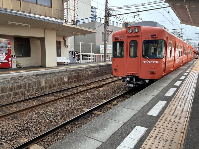 愛媛に来たならトレインビュー！(755) - ちびすけがいく〜Suica's