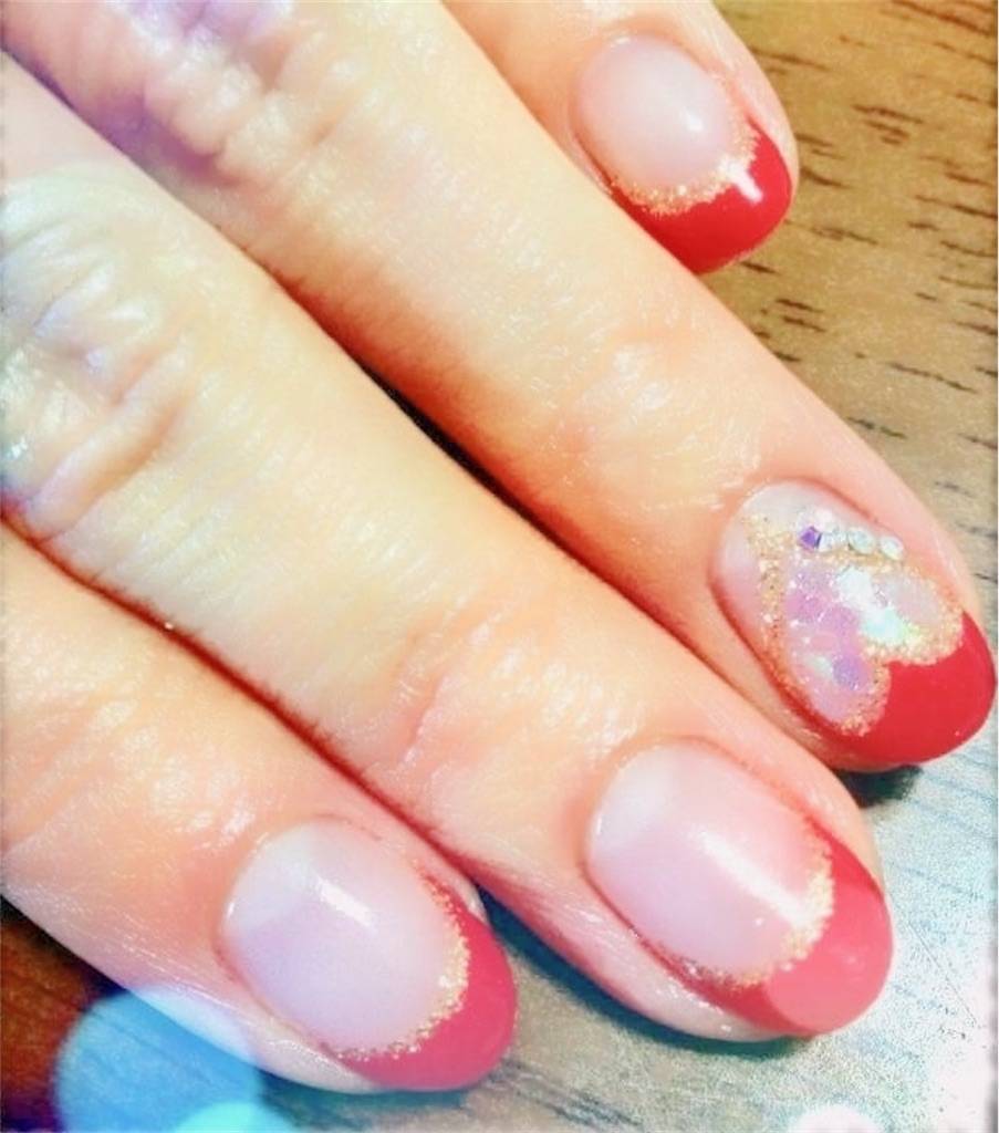 ペディキュアのおすすめは赤いい女度がアップするよ 選びながら生き