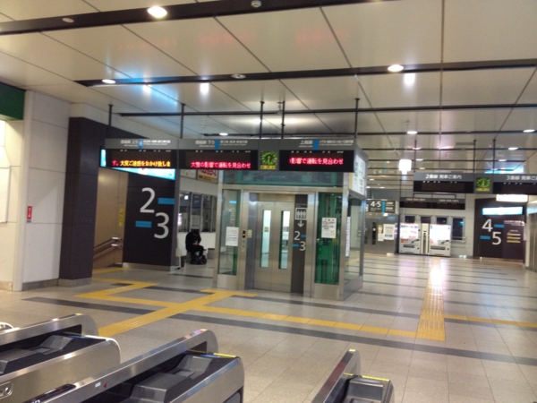 長岡駅　改札口前