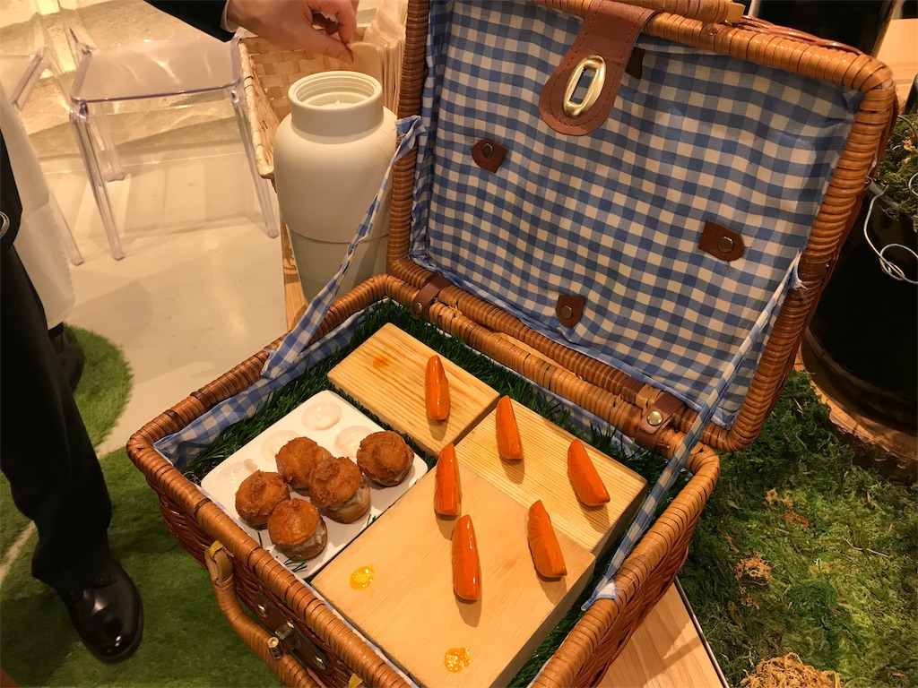 f:id:erikamd:20191110221905j:image f:id:erikamd:20191110221905j:image