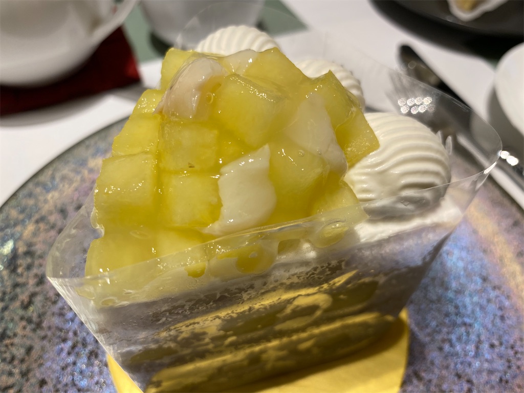 ホテルニューオータニ大阪 パティスリーsatsuki 新エクストラスーパーメロンショートケーキ 新edo抹茶ショートケーキ 他 Erieriのまいにち