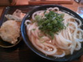 今日のお昼は丸香@神保町でかけうどんと野菜天盛り