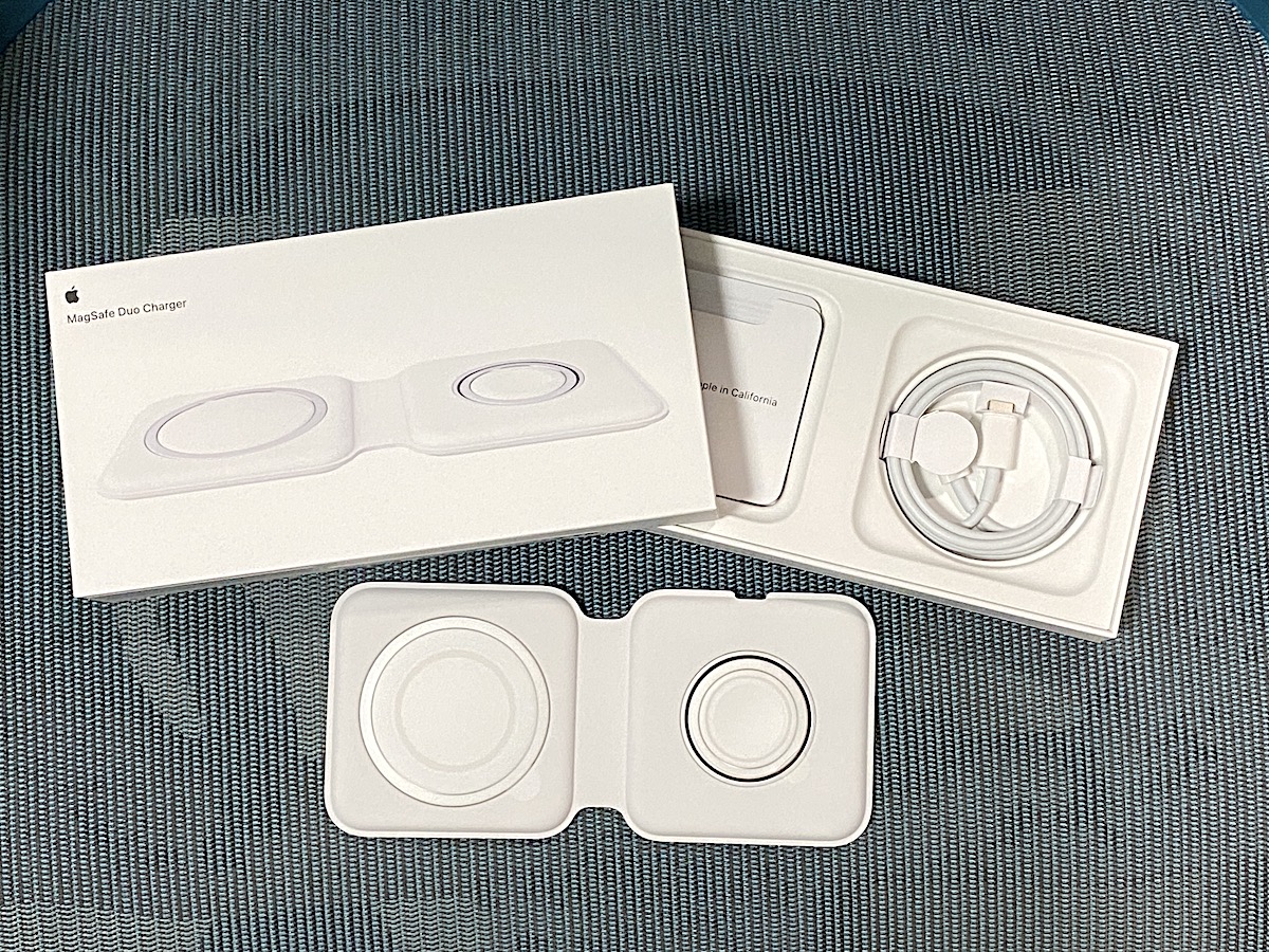 MagSafeデュアル充電パッド_ MagSafe Duo Charger（iPhone用の