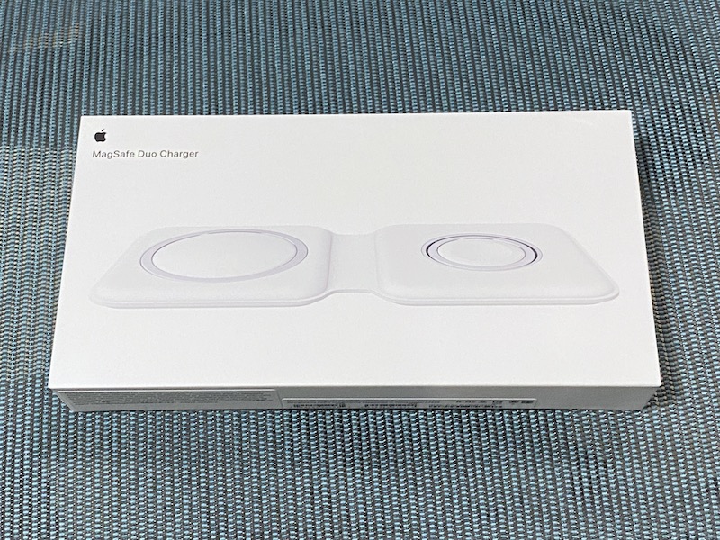 MagSafeデュアル充電パッド」レビュー①〜スタイリング，使い勝手編