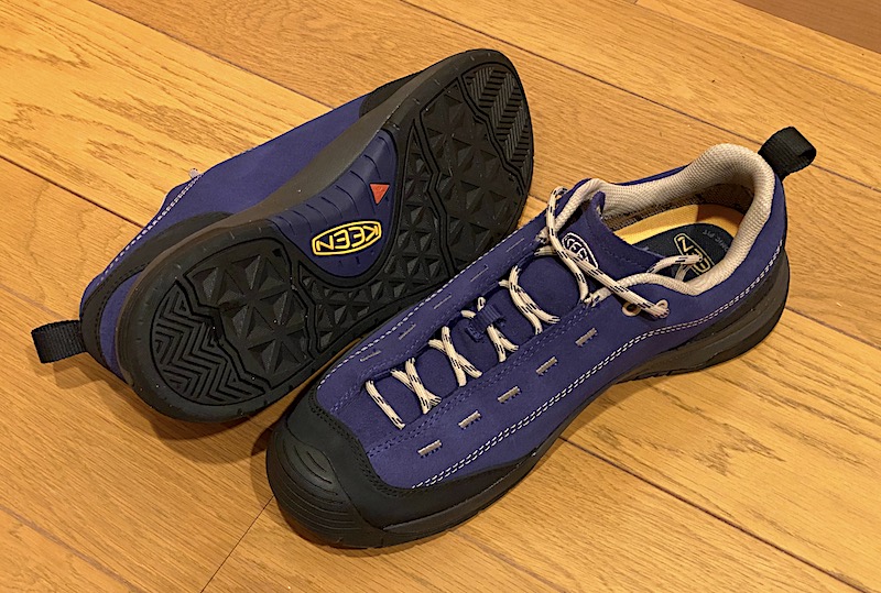 KEEN」の防水スニーカー「JASPER II WP」「GLIESER MOC WP」が秋田の冬
