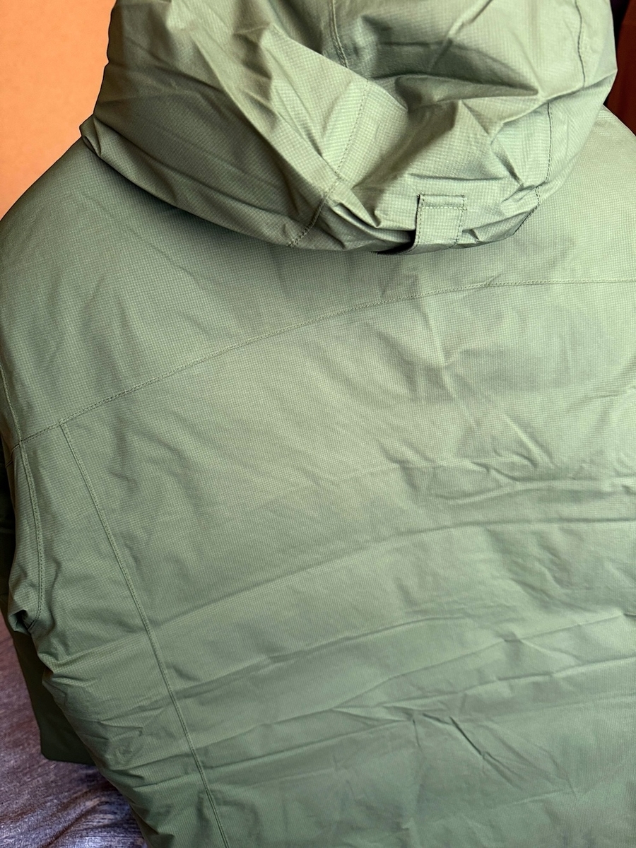 モンベル「アスペン ダウン ハーフコート」購入！〜ダウンをアピール