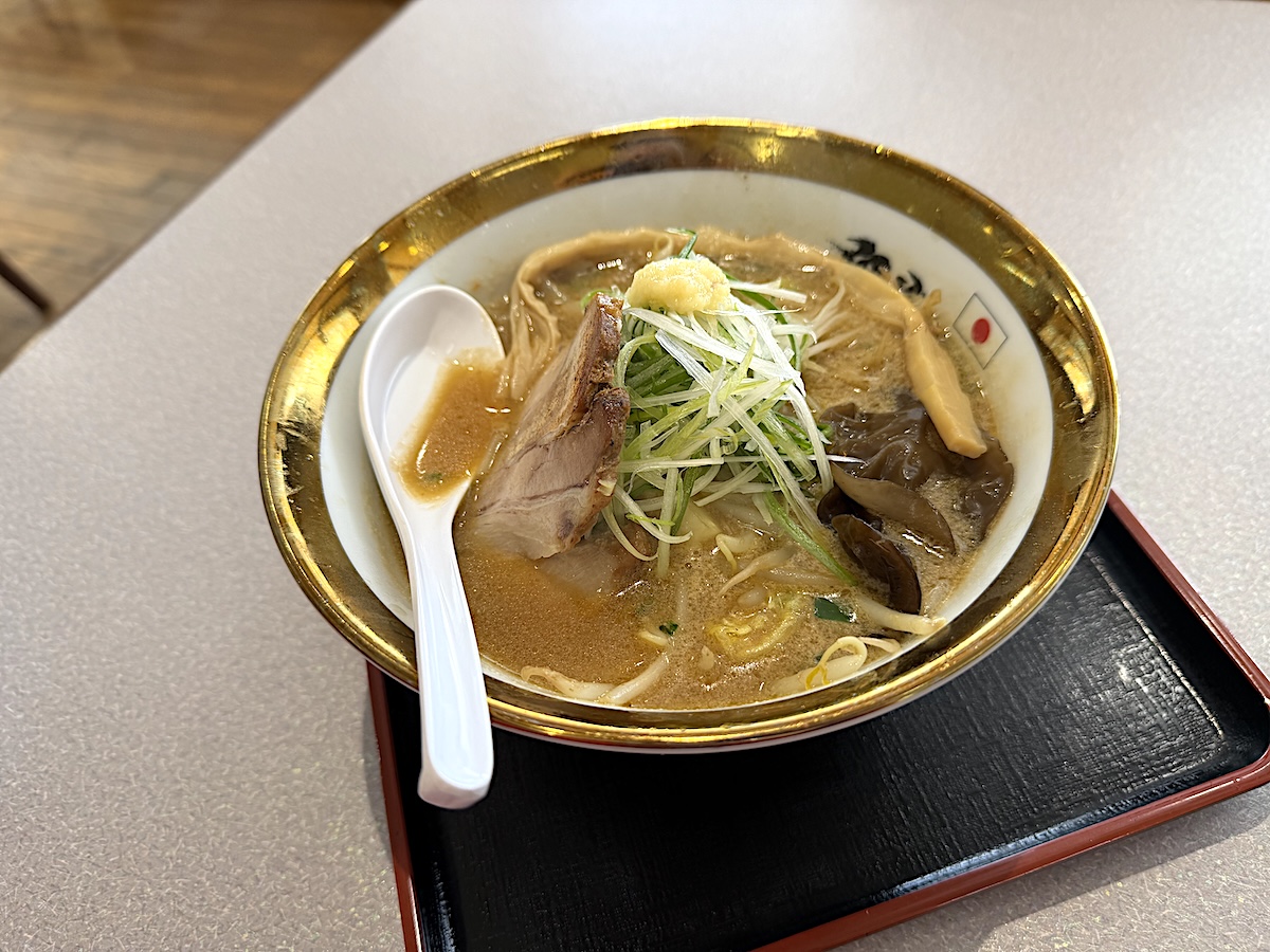 CX-60のある生活【140】 道の駅「なかせん」の「鬼そば 藤谷」に