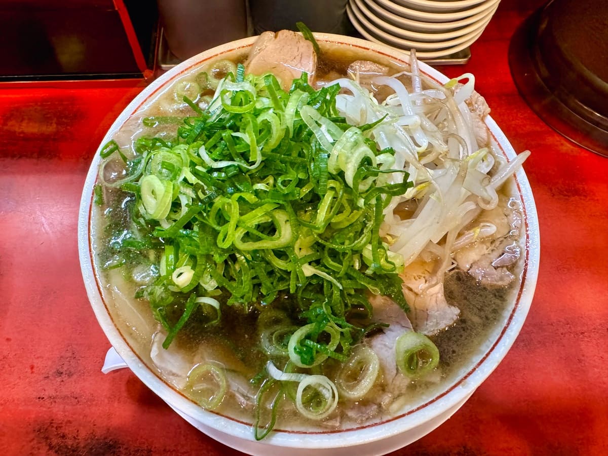 本家第一旭 たかばし本店のチャーシューメンネギ多め