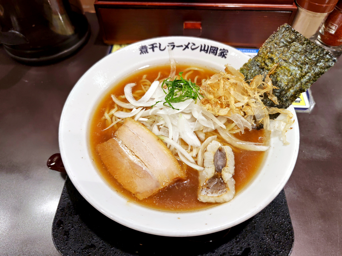 限定】あぶり鱧の冷製梅煮干しラーメン＠煮干しラーメン山岡家 狸小路4