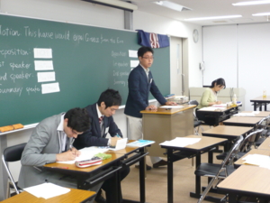 f:id:esuj:20120603120809j:image:h140 f:id:esuj:20120603120809j:image:h140