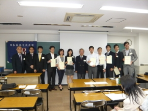 f:id:esuj:20120603185120j:image:h140 f:id:esuj:20120603185120j:image:h140
