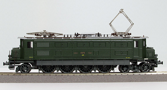 SBB Ae 4/7 10976 - 欧州形鉄道模型紹介
