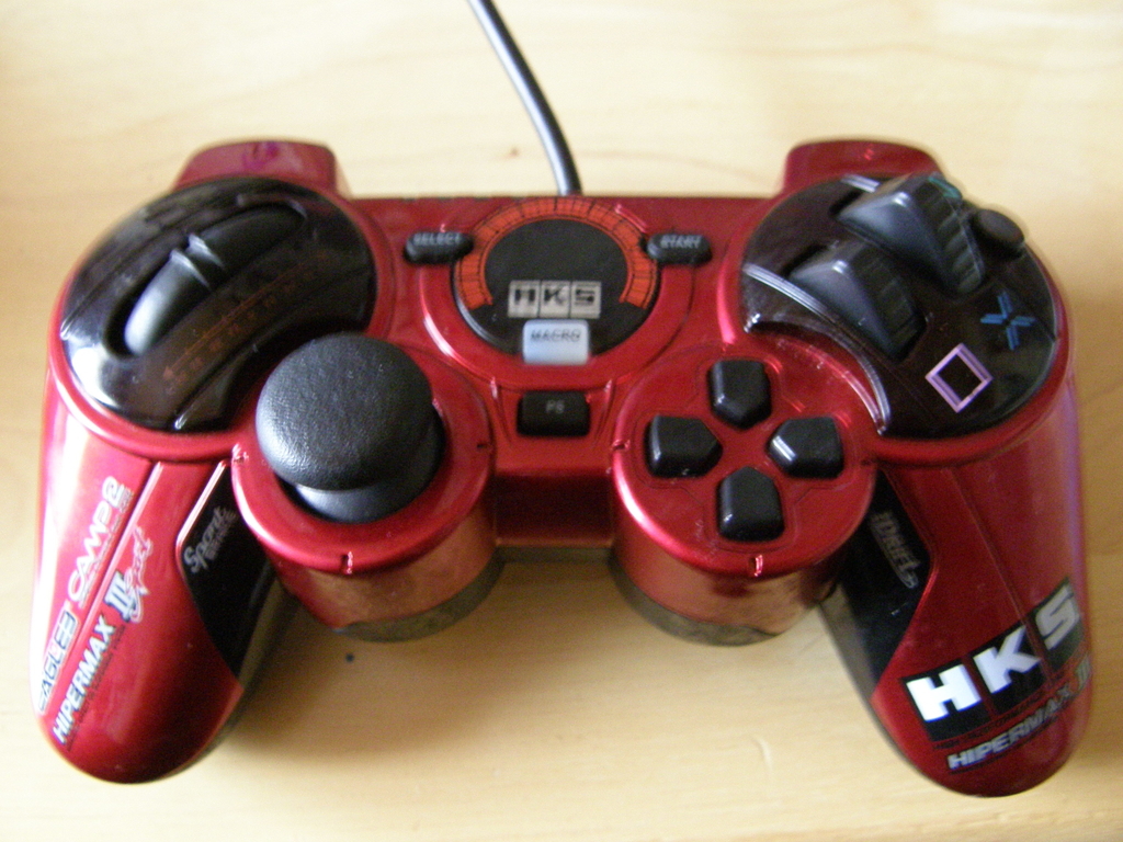 HKS Racing CONTROLLERの修理、清掃 - 一人舞台