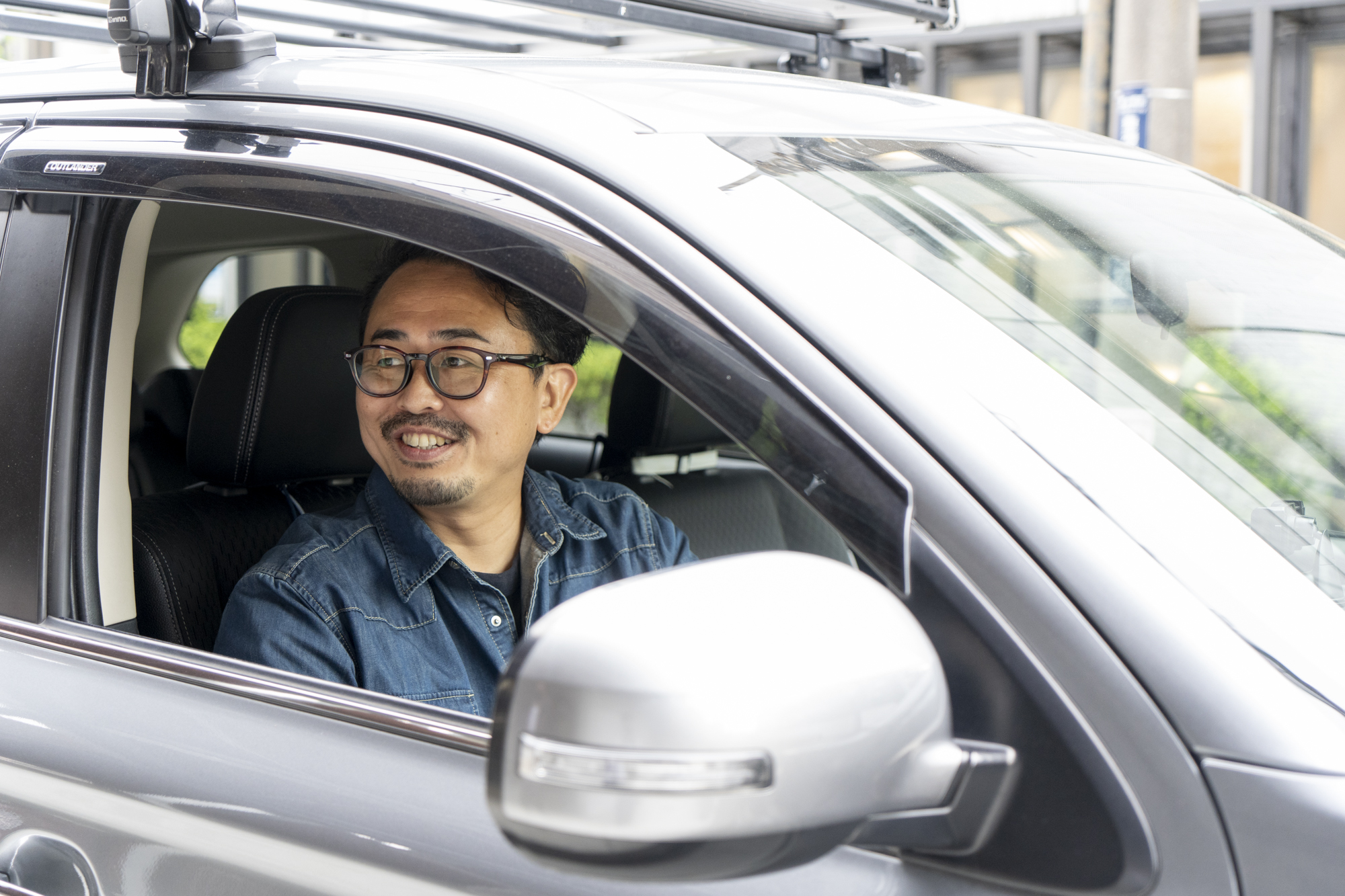 車に乗った浜田さん