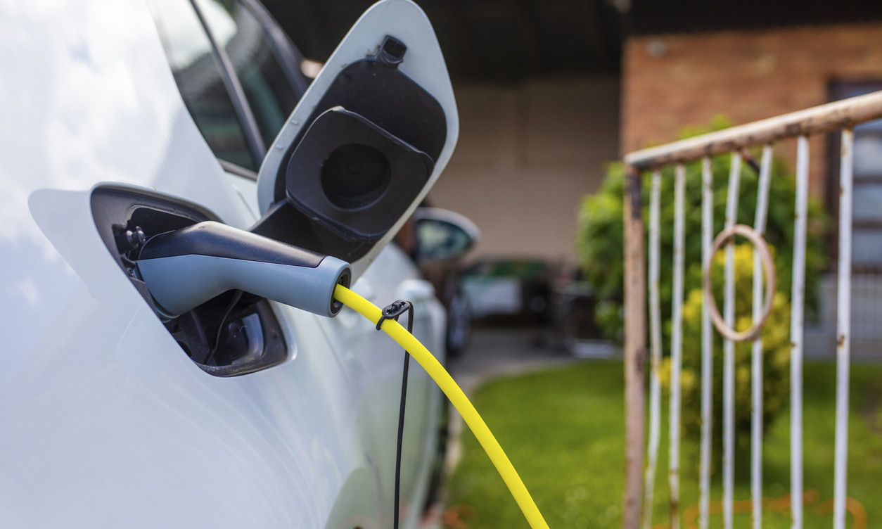 電気自動車は充電時間が長いってホント 充電代や走行距離も徹底解説 Ev Days Evのある暮らしを始めよう