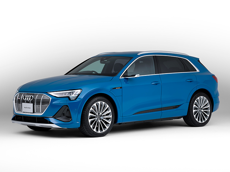 アウディ「e-tron」