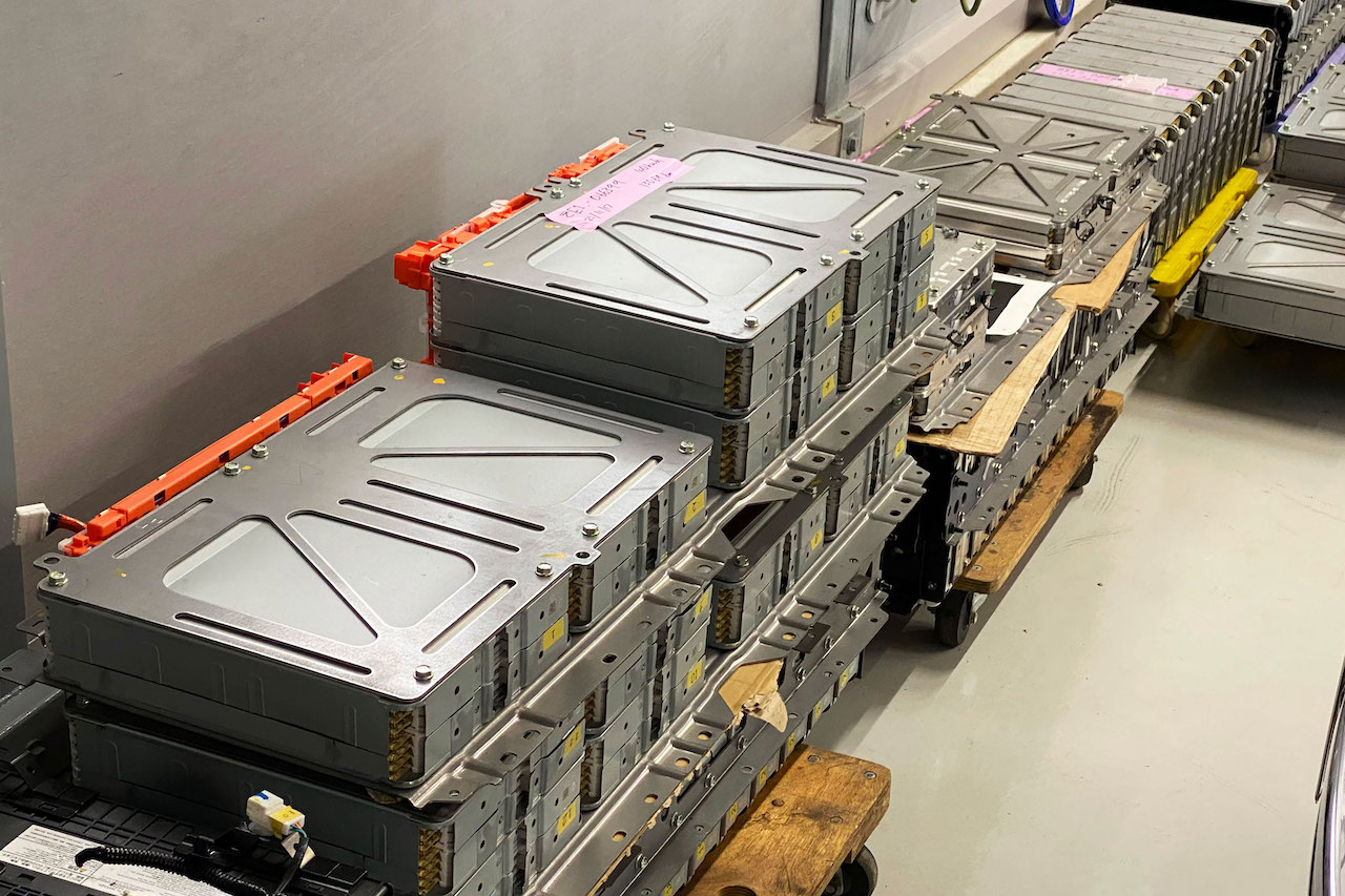 OZモーターズ バッテリー