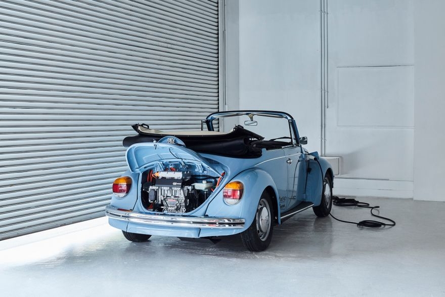 VWビートル・コンバーチブル EV