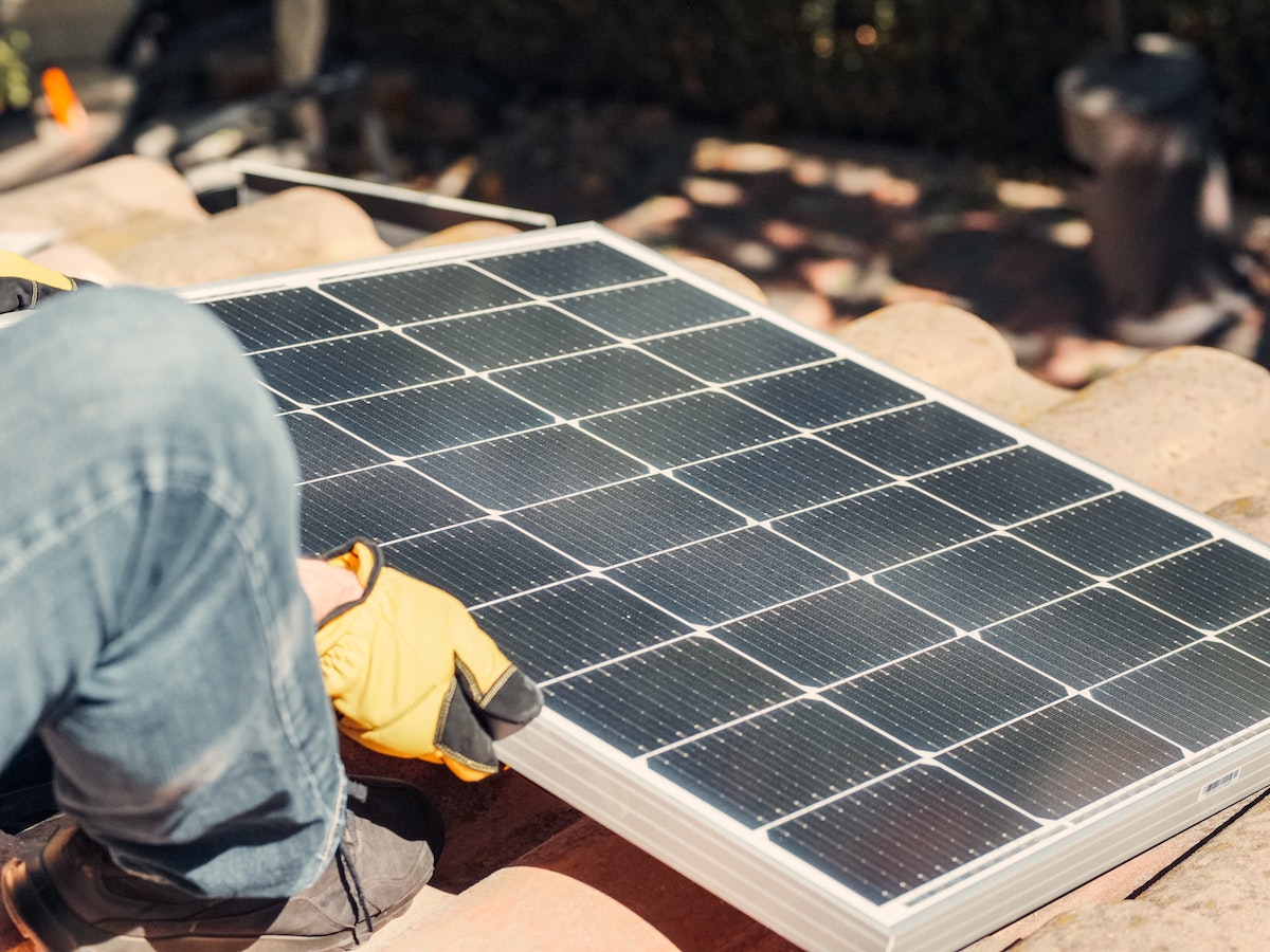 太陽光発電で売電収入を得られる仕組み