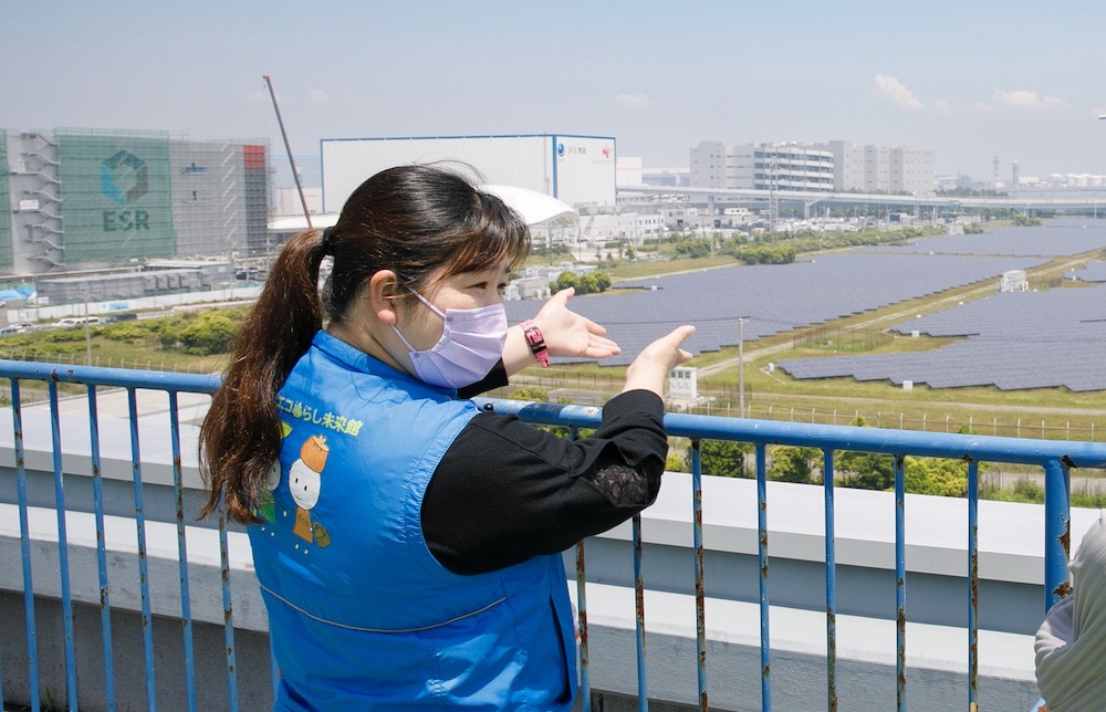 「かわさきエコ暮らし未来館」のアテンダントリーダー、峯菜々子さん