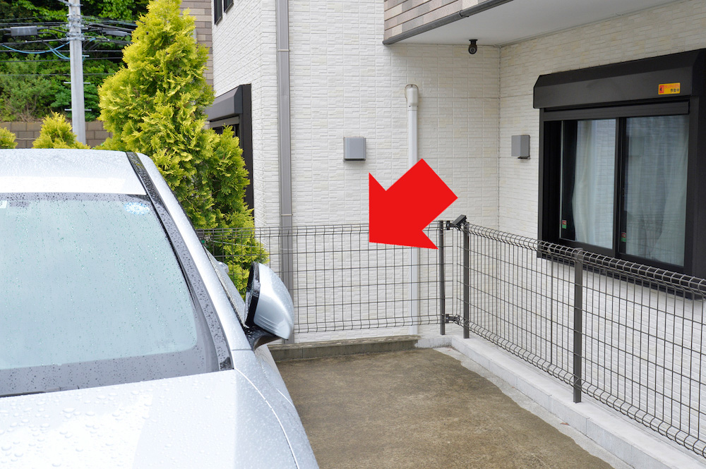 矢印部分に設置することを想定した工事