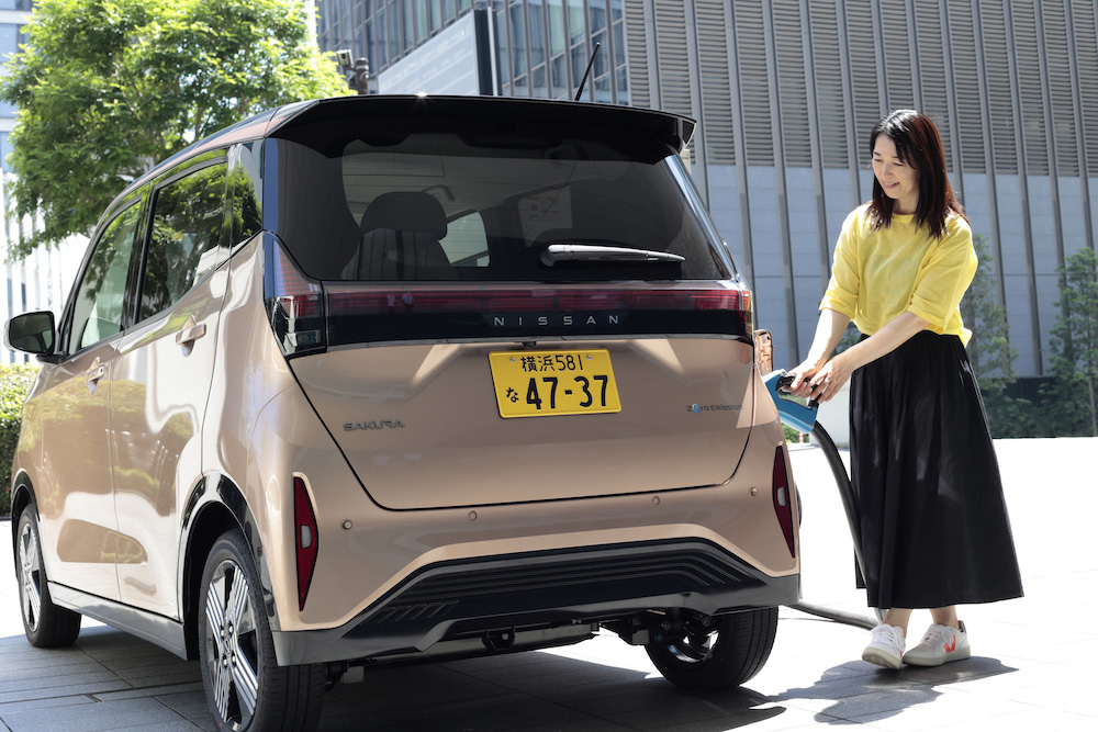 サクラ 充電の様子