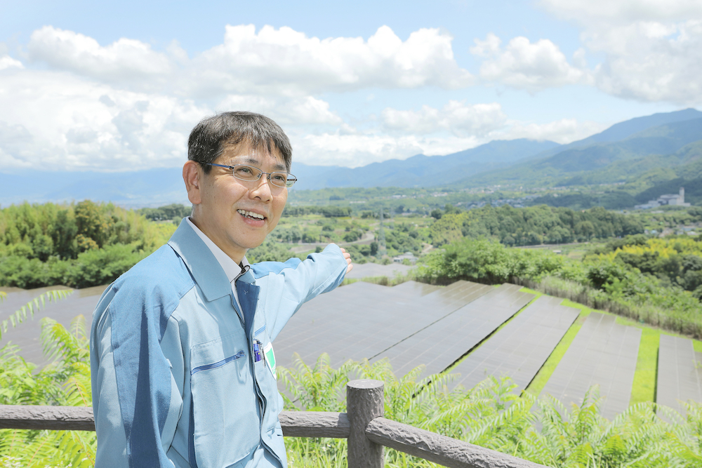 東京電力リニューアブルパワー　甲府事業所　総括グループマネージャー　安達忠さん