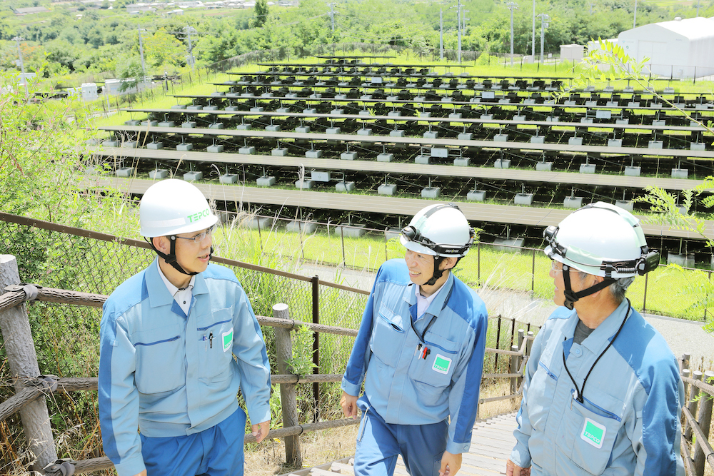米倉山太陽光発電所