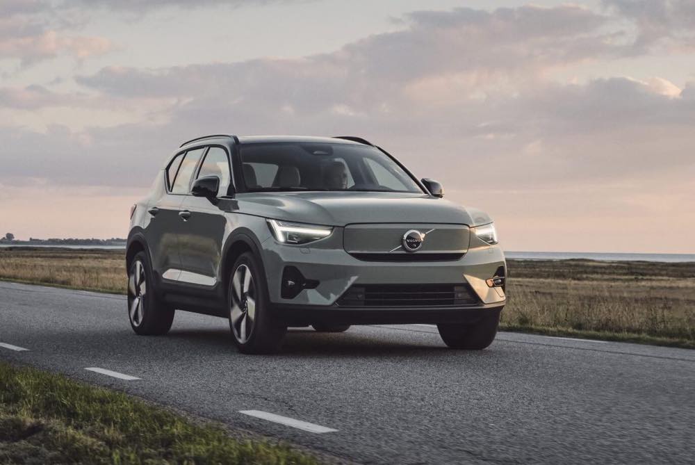 ボルボ「XC40 Recharge」のツインモーター仕様車