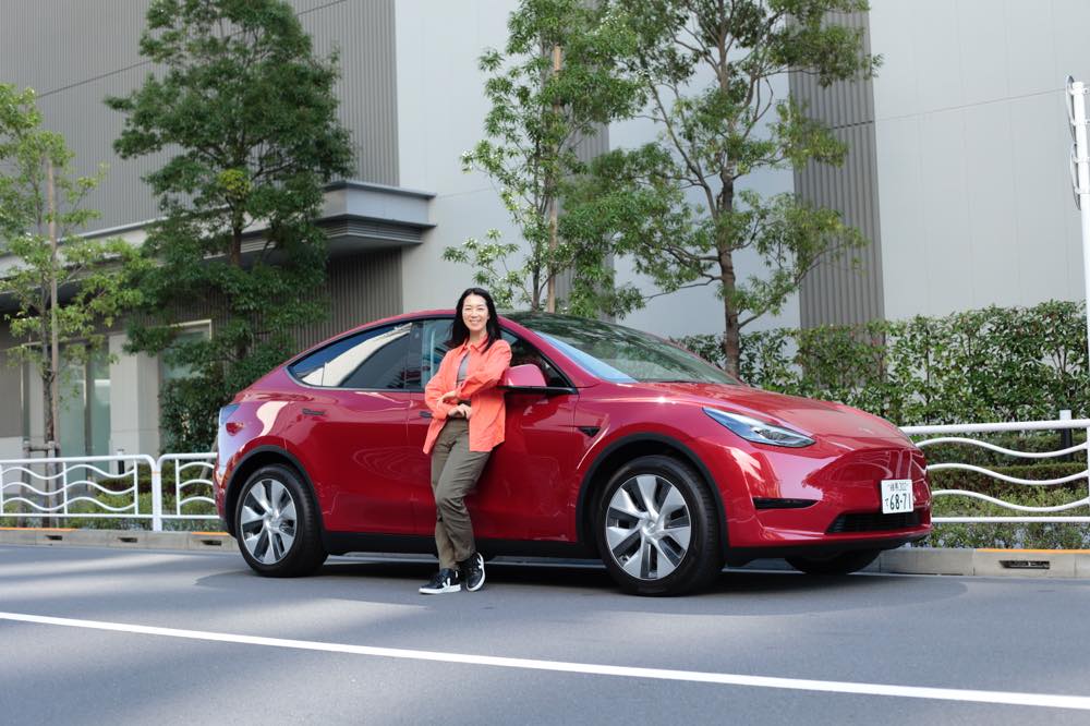 テスラ・モデルY。テスラ史上2番目となるSUVは、驚きが満載！ EV DAYS EVのある暮らしを始めよう