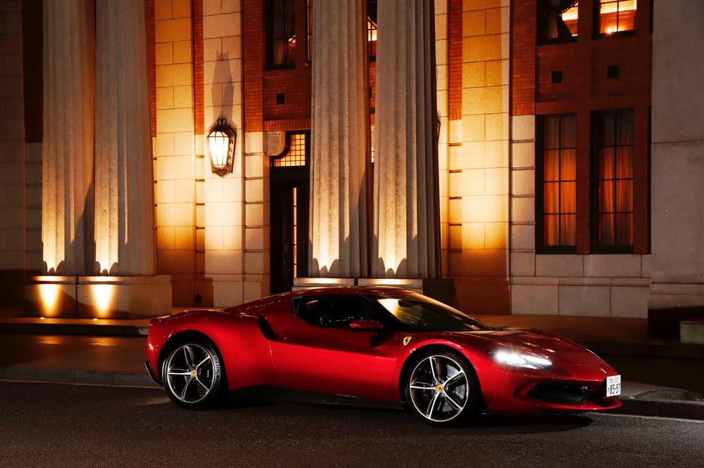 フェラーリ 296GTB(PHEV)