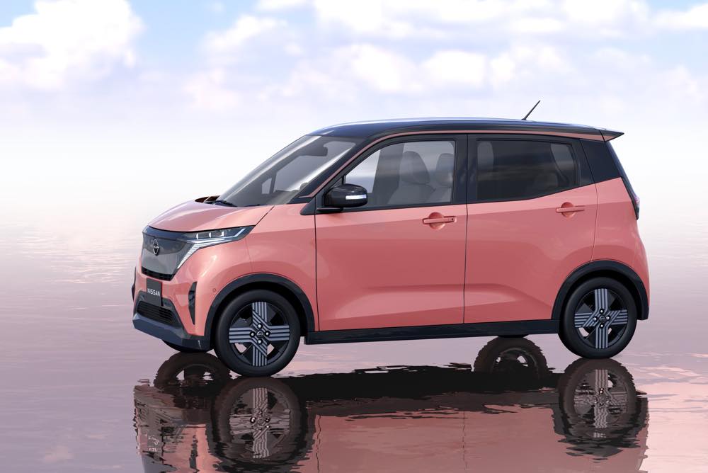 日産「サクラ」