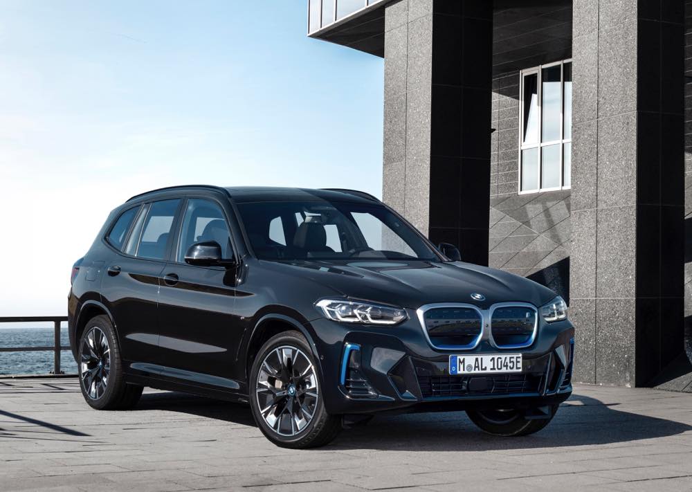 BMW「iX3」