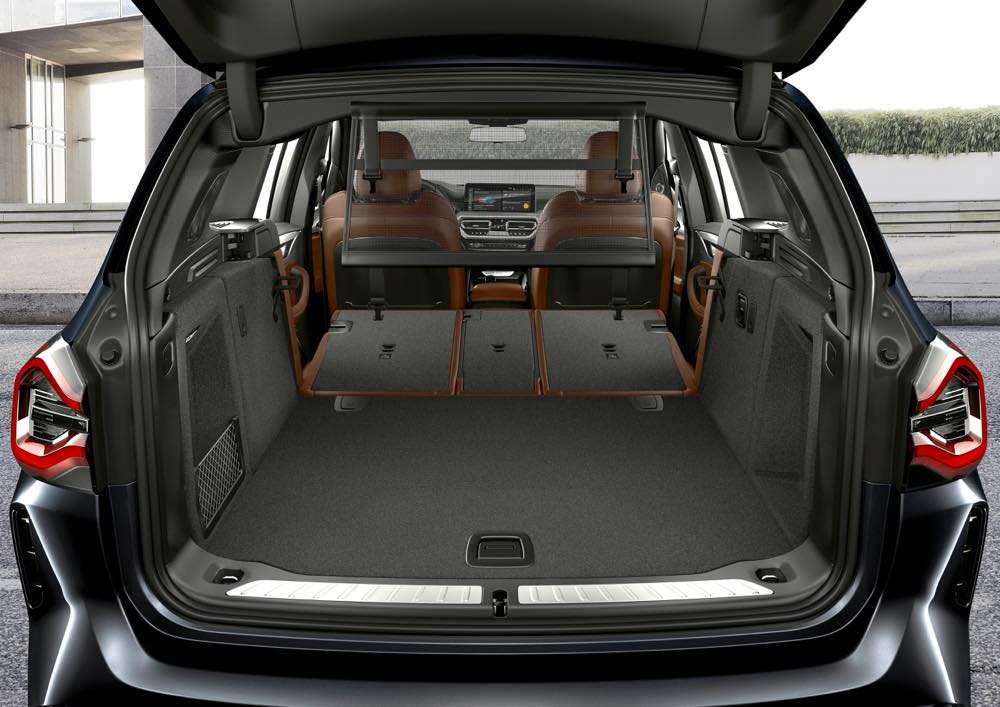BMW「iX3」