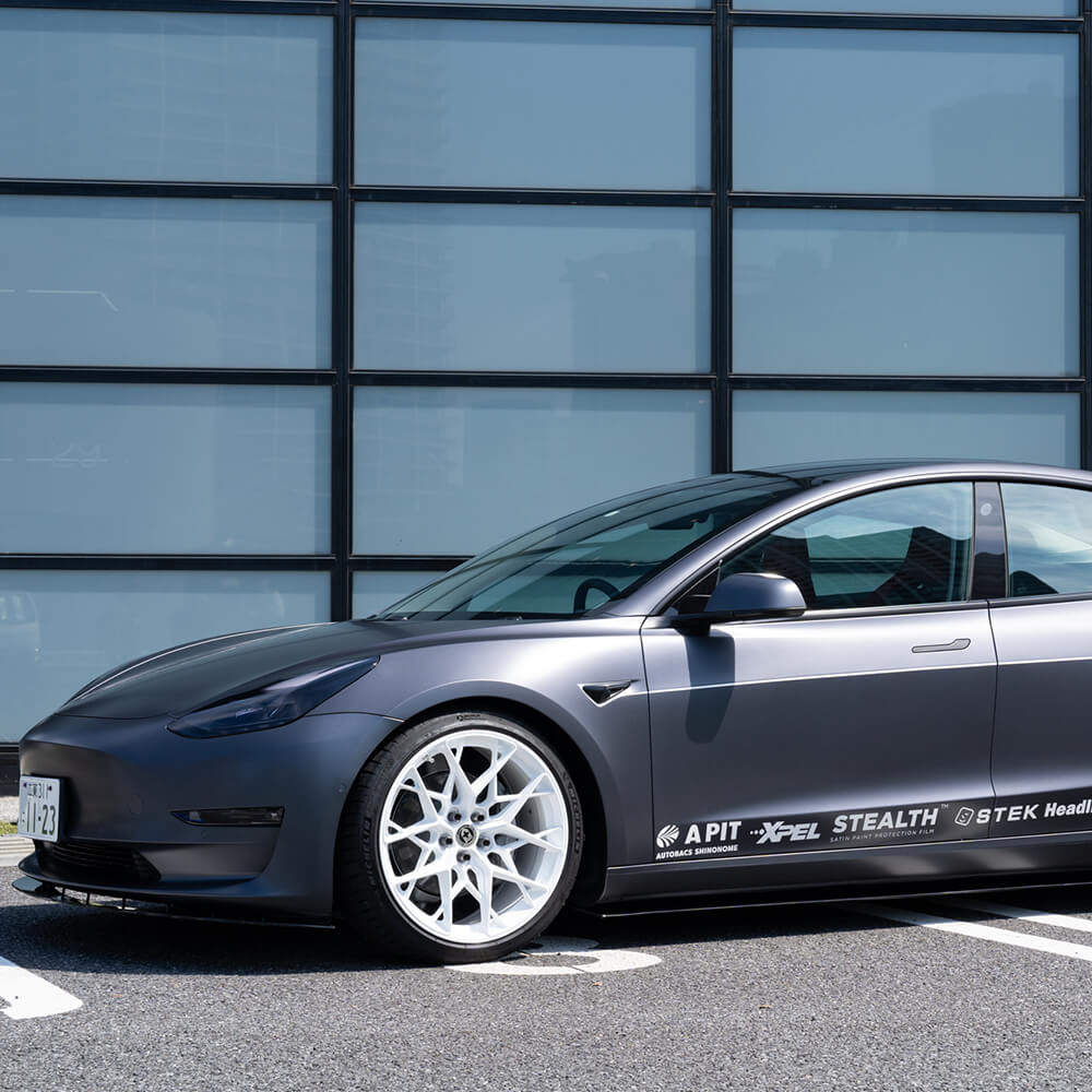 【新品セット】TESLA モデル3 タイヤ修理キット+ナビフィルム テスラ TESLAモデル3 GTECHNIQクリスタルセラムBLACK＆ホワイトシート