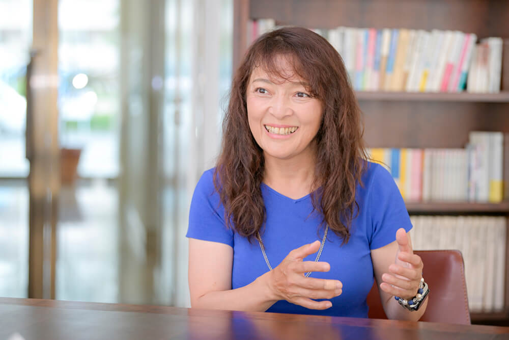 勝間和代さん