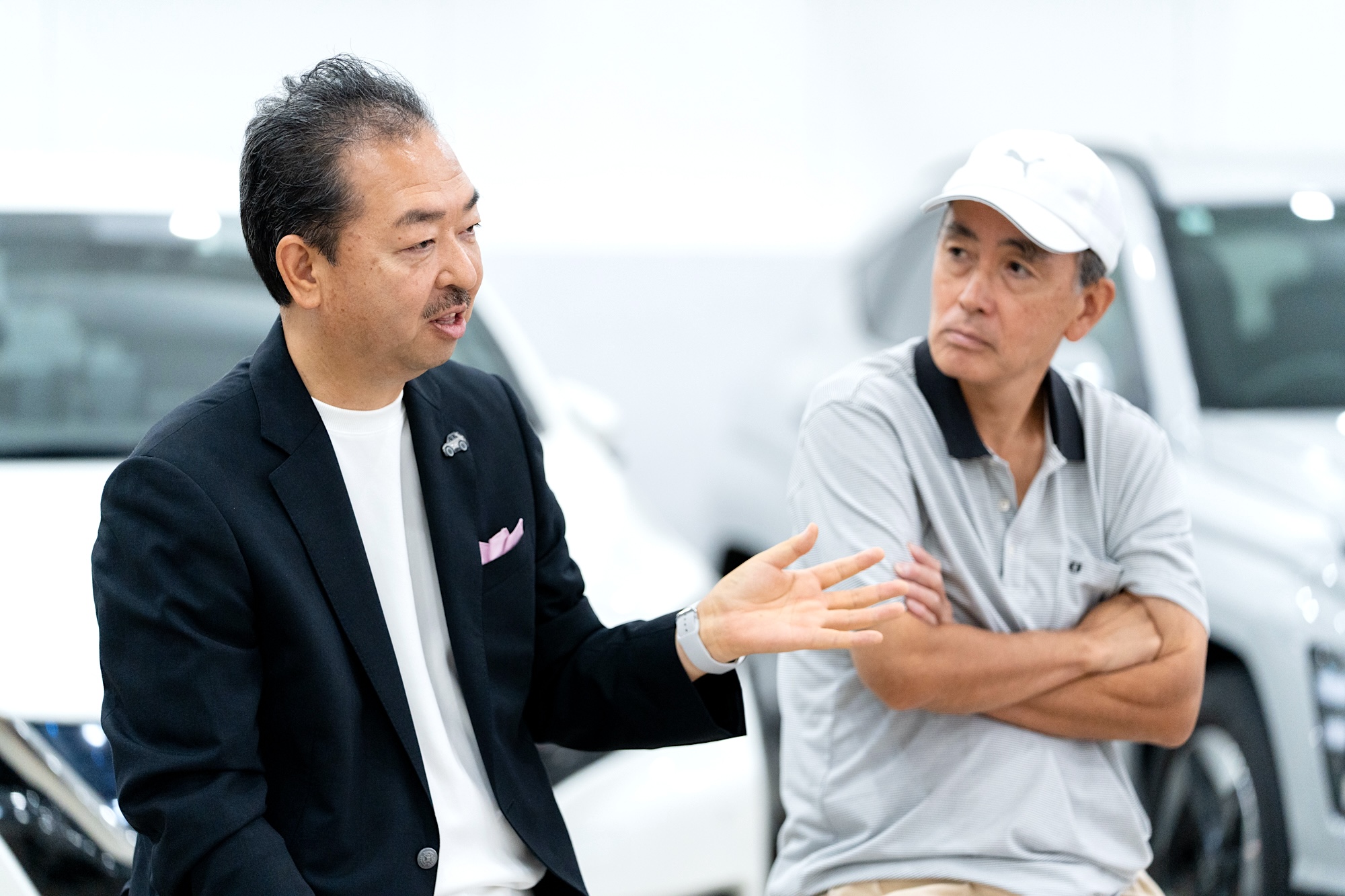 トークする杉本さん