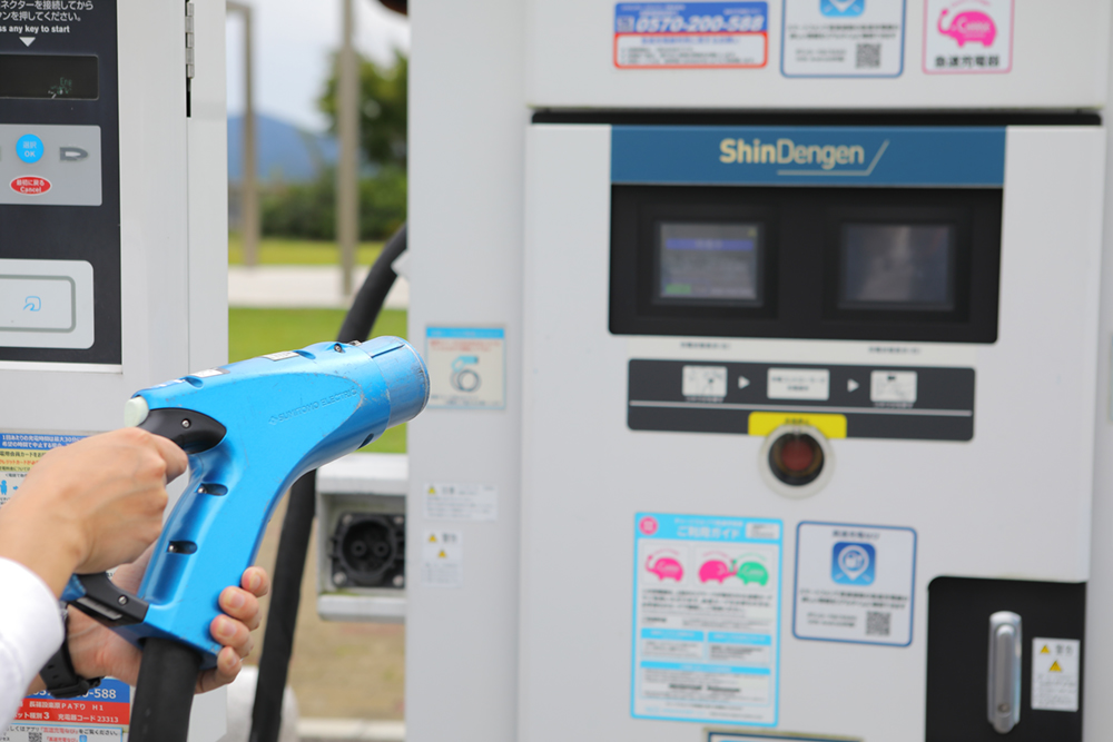 電気自動車の充電設備