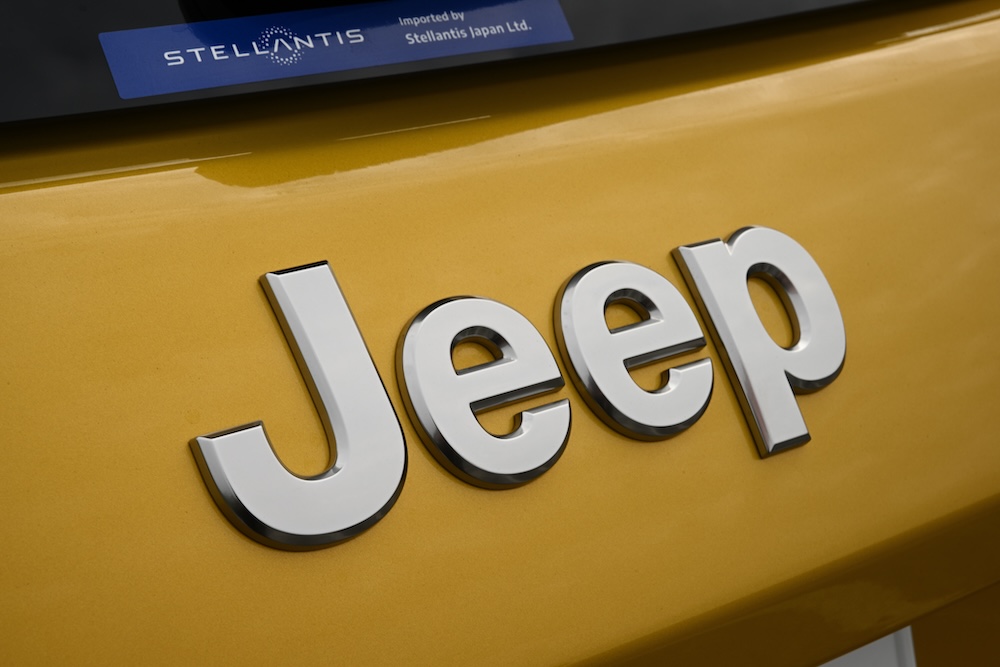 jeep_avenger04
