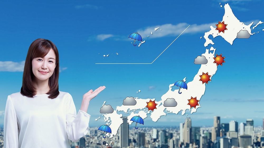 天気予報士が天気を説明する様子