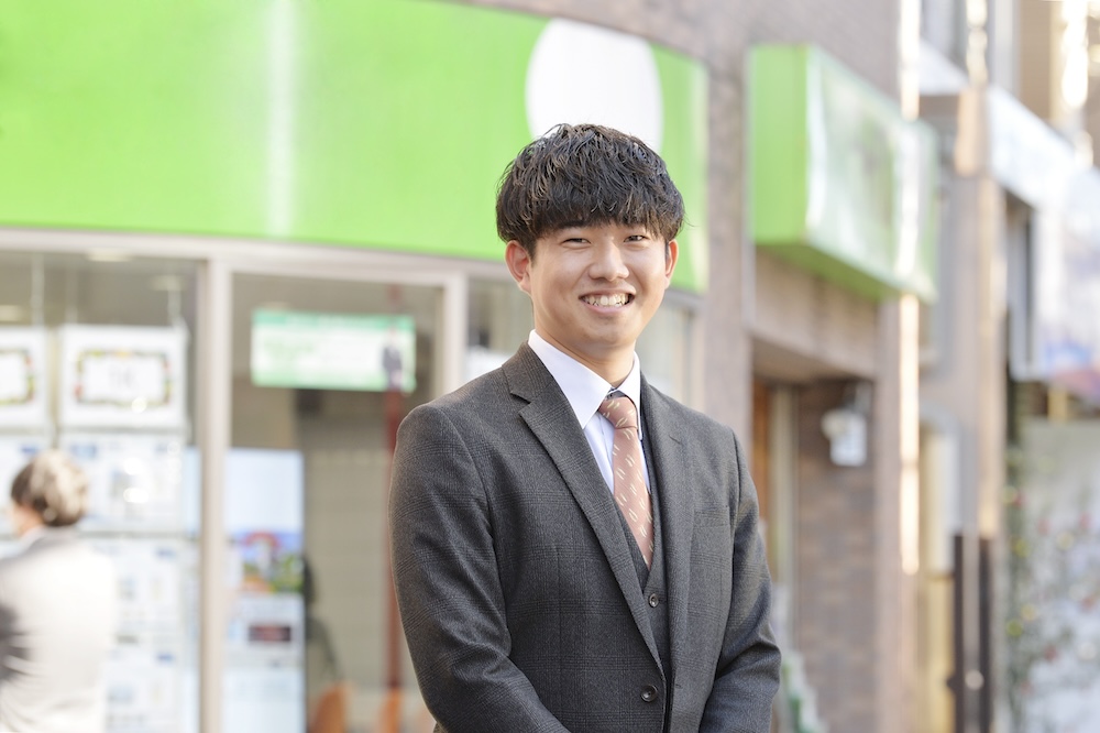 スターツCAM株式会社の担当者赤木さん