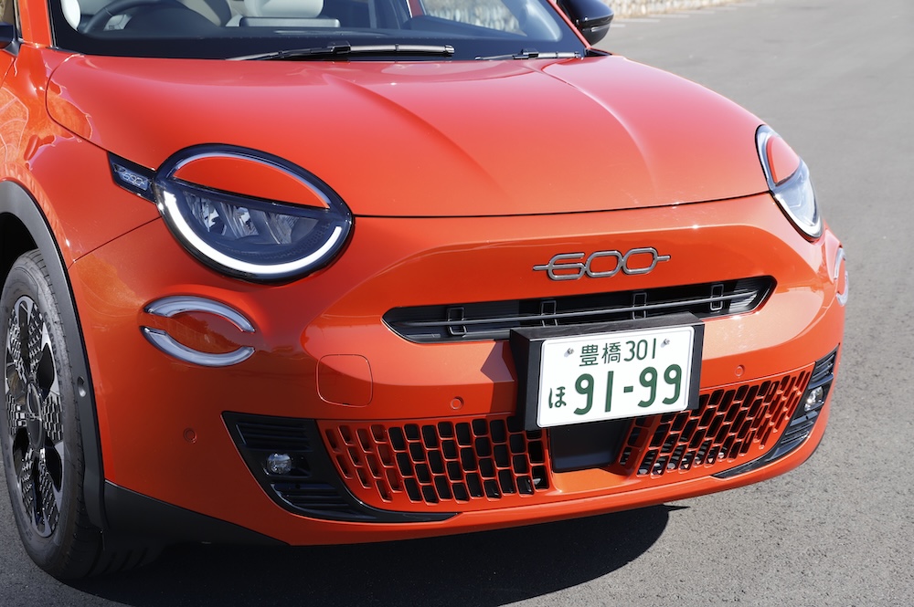 前から見た600e