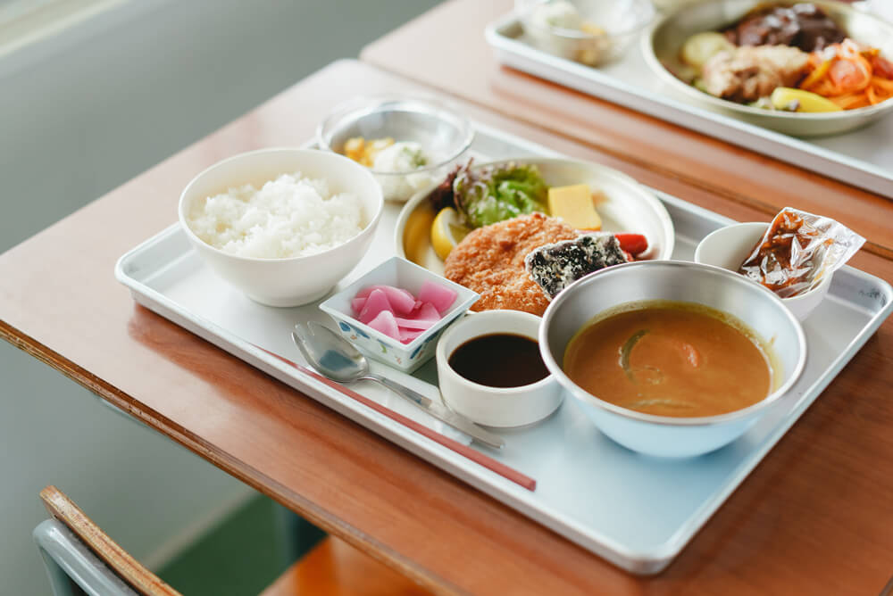 保田小給食
