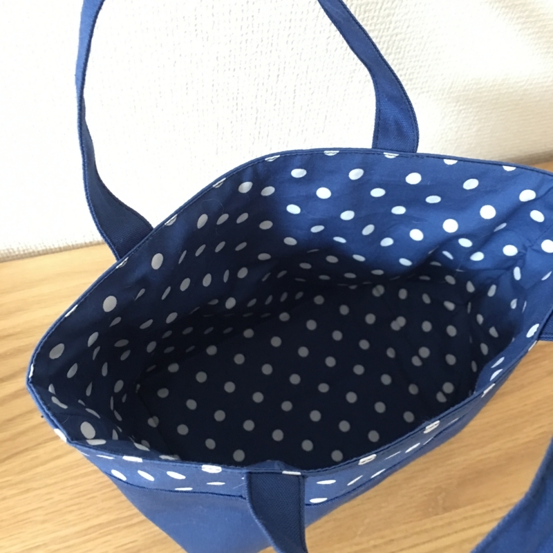 クチュリエ　ミシン　トートバッグ