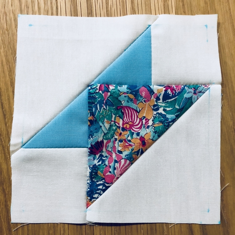 リバティプリントでハンドメイド