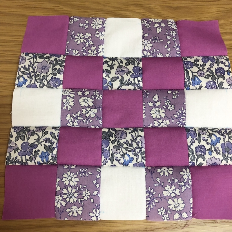 リバティプリントでハンドメイド