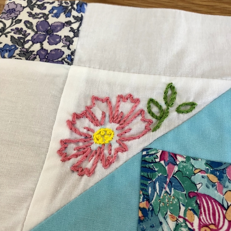 リバティプリントでハンドメイド